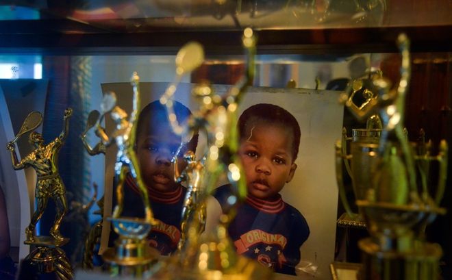 更显亲切 更显亲切